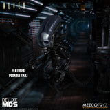 Mezco Designer Series - Alien - 7" Deluxe Xenomorph Action Figure